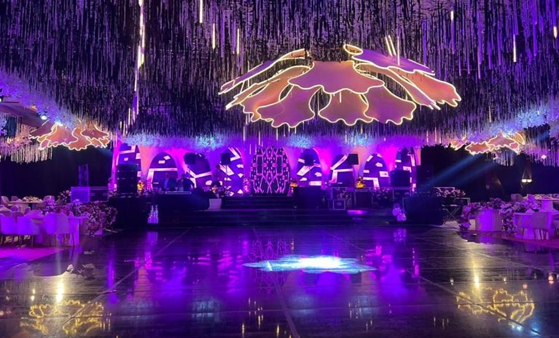 Luxury wedding setup