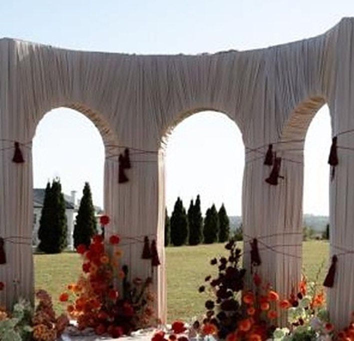Bride entrance — Bride entrance